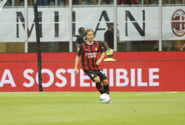 Modric: Làm thế nào để tôi duy trì động lực và hình dạng? Vì tình yêu cho bóng đá và mong muốn chiến