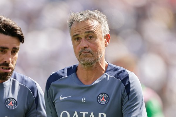Enrique: Hầu như không thể chơi Barcelona với phong cách của riêng mình, nhưng chúng tôi chịu được á