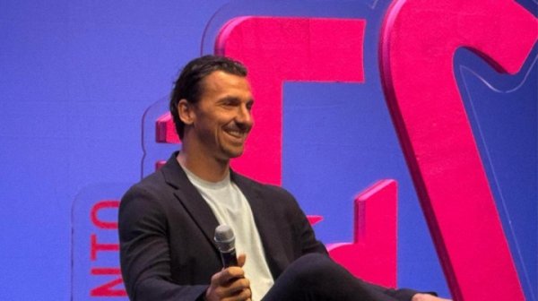 Ibrahimovic: Hãy tha thứ cho Guardiola? Người có vấn đề là anh ấy chứ không phải tôi. Cả ông và Mour